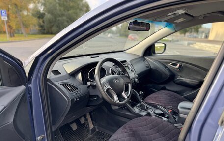 Hyundai ix35 I рестайлинг, 2013 год, 860 000 рублей, 5 фотография