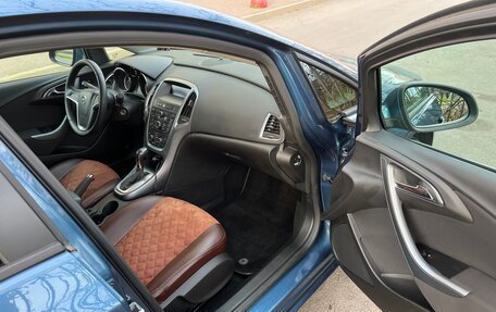 Opel Astra J, 2013 год, 1 100 000 рублей, 4 фотография