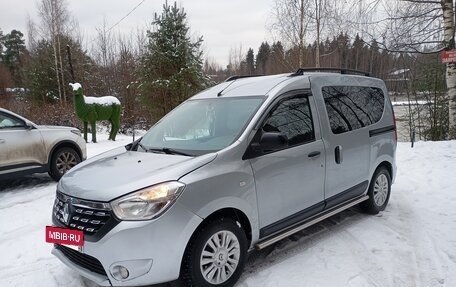 Renault Dokker, 2019 год, 900 000 рублей, 5 фотография