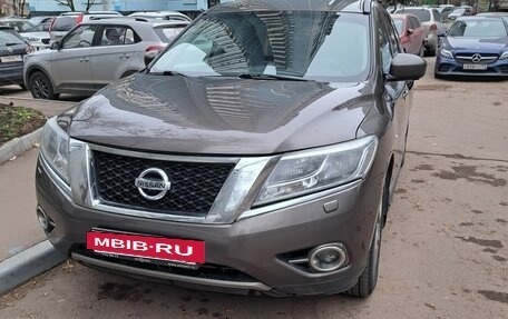 Nissan Pathfinder, 2015 год, 1 350 000 рублей, 4 фотография