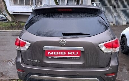 Nissan Pathfinder, 2015 год, 1 350 000 рублей, 8 фотография