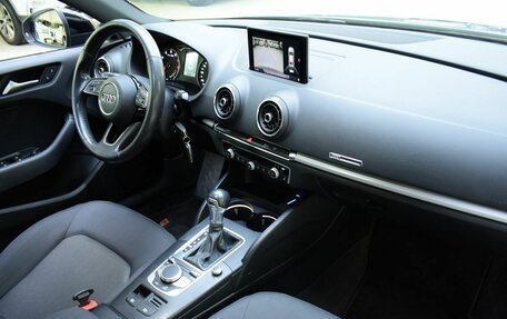 Audi A3, 2019 год, 2 288 000 рублей, 17 фотография