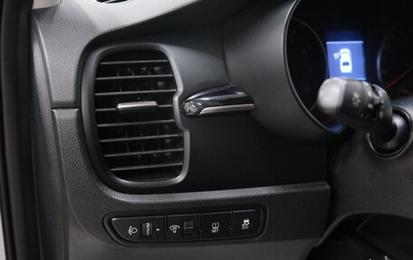 KIA Rio IV, 2017 год, 1 429 000 рублей, 10 фотография