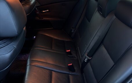 BMW 5 серия, 2003 год, 1 285 000 рублей, 13 фотография