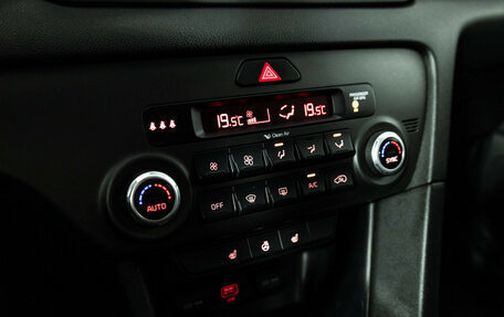 KIA Sportage IV рестайлинг, 2018 год, 1 799 777 рублей, 15 фотография