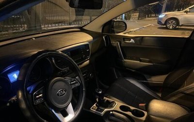 KIA Sportage IV рестайлинг, 2021 год, 1 800 000 рублей, 1 фотография