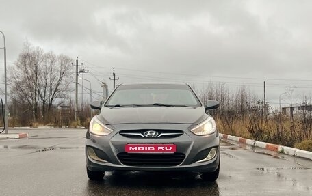 Hyundai Solaris II рестайлинг, 2013 год, 850 000 рублей, 1 фотография