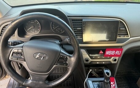 Hyundai Elantra VI рестайлинг, 2018 год, 1 450 000 рублей, 2 фотография