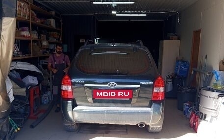 Hyundai Tucson III, 2004 год, 450 000 рублей, 3 фотография