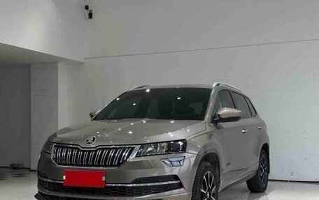 Skoda Karoq I, 2021 год, 2 250 000 рублей, 3 фотография