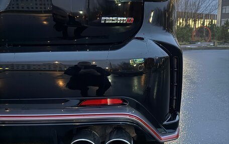 Nissan Patrol, 2012 год, 2 200 000 рублей, 24 фотография