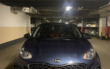 KIA Sportage IV рестайлинг, 2021 год, 1 800 000 рублей, 7 фотография