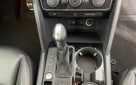 Volkswagen Teramont I, 2019 год, 4 000 000 рублей, 12 фотография