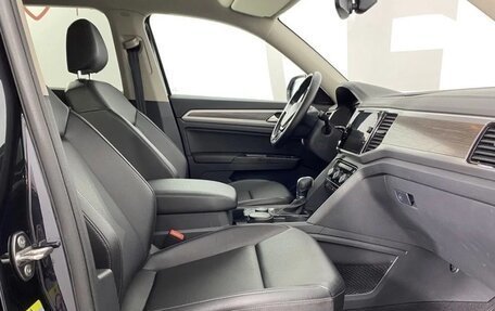 Volkswagen Teramont I, 2019 год, 4 000 000 рублей, 11 фотография