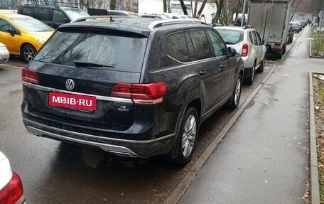 Volkswagen Teramont I, 2019 год, 4 000 000 рублей, 17 фотография