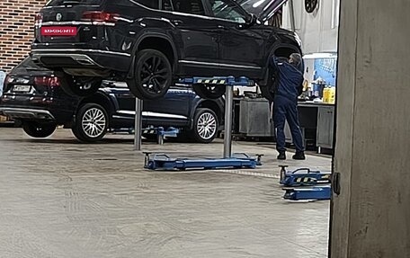 Volkswagen Teramont I, 2019 год, 4 000 000 рублей, 21 фотография