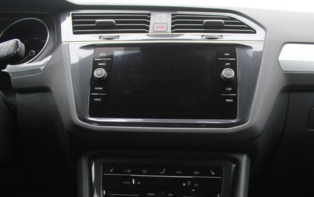 Volkswagen Tiguan II, 2021 год, 2 650 000 рублей, 16 фотография