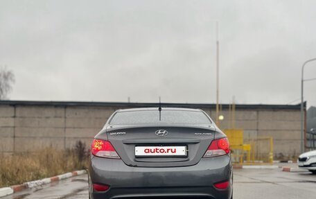 Hyundai Solaris II рестайлинг, 2013 год, 850 000 рублей, 5 фотография