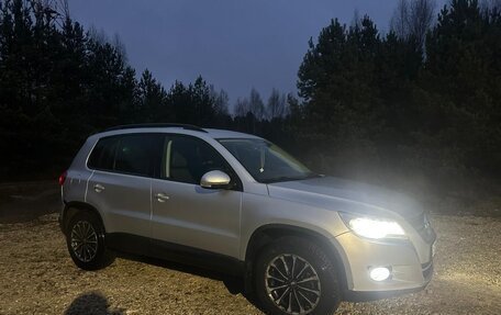 Volkswagen Tiguan I, 2009 год, 620 000 рублей, 1 фотография