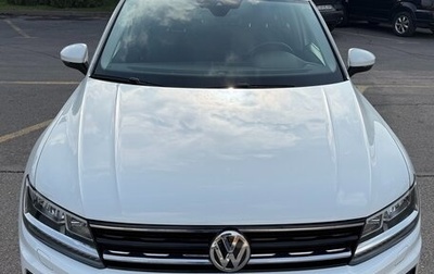 Volkswagen Tiguan II, 2019 год, 3 250 000 рублей, 1 фотография