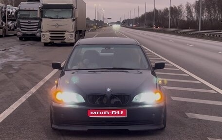 BMW 3 серия, 2004 год, 850 000 рублей, 1 фотография