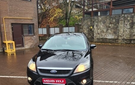 Ford Focus II рестайлинг, 2011 год, 650 000 рублей, 1 фотография