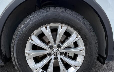 Volkswagen Tiguan II, 2019 год, 3 250 000 рублей, 16 фотография