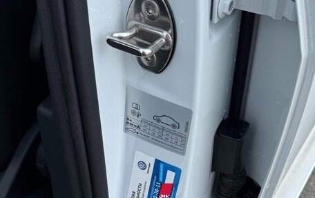 Volkswagen Tiguan II, 2019 год, 3 250 000 рублей, 12 фотография