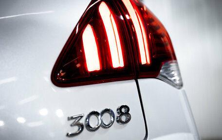 Peugeot 3008 I рестайлинг, 2016 год, 999 000 рублей, 11 фотография