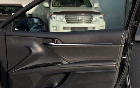 Toyota Camry, 2018 год, 2 395 000 рублей, 21 фотография