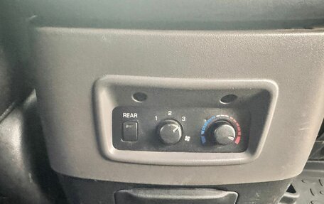 Mitsubishi Pajero III рестайлинг, 2000 год, 725 000 рублей, 11 фотография