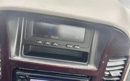 Mitsubishi Pajero III рестайлинг, 2000 год, 725 000 рублей, 16 фотография