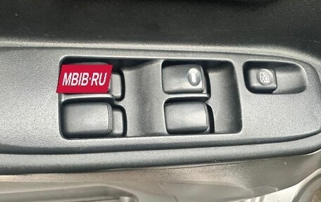 Mitsubishi Pajero III рестайлинг, 2000 год, 725 000 рублей, 19 фотография