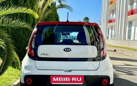 KIA Soul II рестайлинг, 2018 год, 2 068 000 рублей, 6 фотография