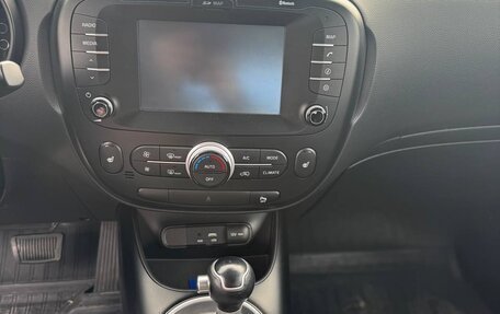 KIA Soul II рестайлинг, 2018 год, 2 068 000 рублей, 21 фотография