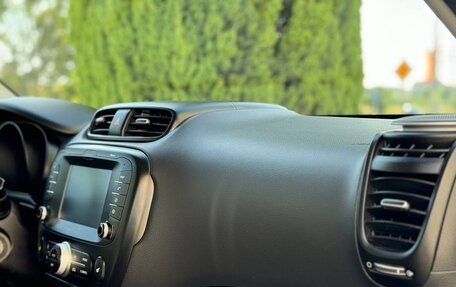 KIA Soul II рестайлинг, 2018 год, 2 068 000 рублей, 20 фотография