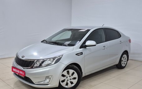 KIA Rio III рестайлинг, 2013 год, 830 000 рублей, 1 фотография