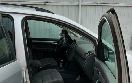 Volkswagen Touran III, 2004 год, 470 000 рублей, 9 фотография