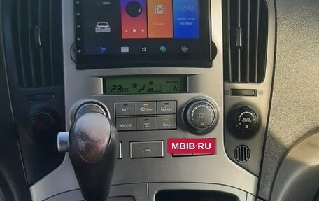 Hyundai Grand Starex Grand Starex I рестайлинг 2, 2010 год, 1 450 000 рублей, 9 фотография