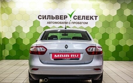 Renault Fluence I, 2013 год, 600 000 рублей, 3 фотография