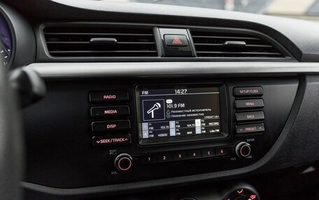 KIA Rio IV, 2018 год, 1 050 000 рублей, 7 фотография