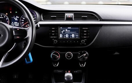 KIA Rio IV, 2018 год, 1 050 000 рублей, 14 фотография