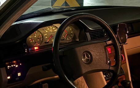 Mercedes-Benz W124, 1988 год, 300 000 рублей, 6 фотография