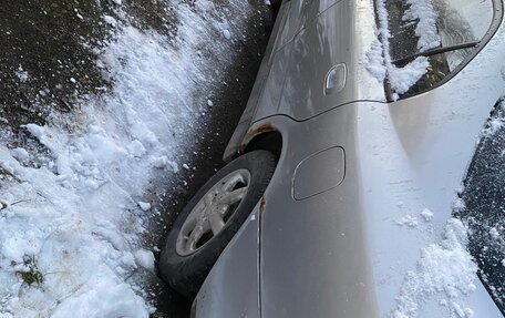 Mitsubishi Carisma I, 1997 год, 100 000 рублей, 4 фотография