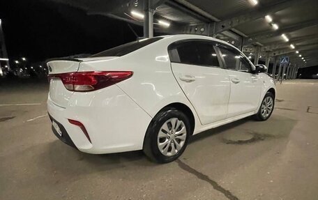 KIA Rio IV, 2018 год, 610 000 рублей, 4 фотография