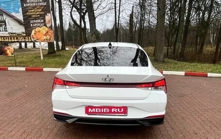 Hyundai Avante, 2021 год, 2 210 000 рублей, 11 фотография