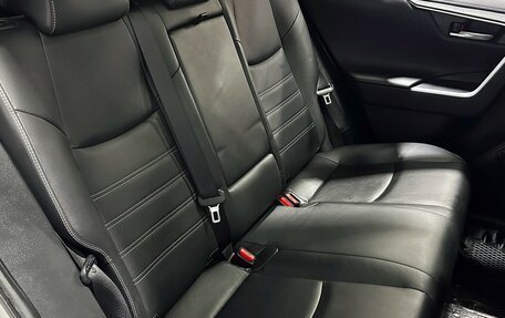 Toyota RAV4, 2019 год, 3 367 000 рублей, 14 фотография