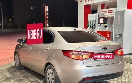 KIA Rio III рестайлинг, 2012 год, 700 000 рублей, 4 фотография