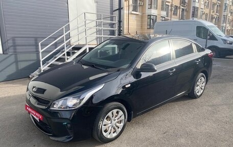 KIA Rio IV, 2018 год, 1 330 000 рублей, 4 фотография