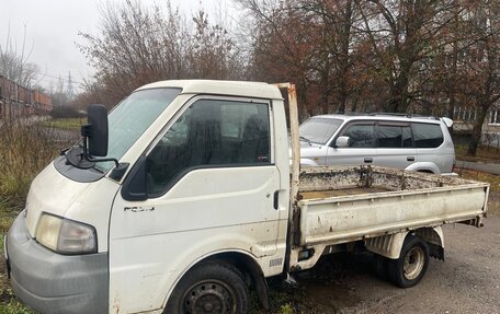 Mazda Bongo IV, 2000 год, 500 000 рублей, 1 фотография